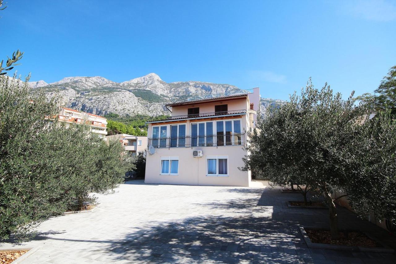 Apartmani Bozena Makarska Ngoại thất bức ảnh